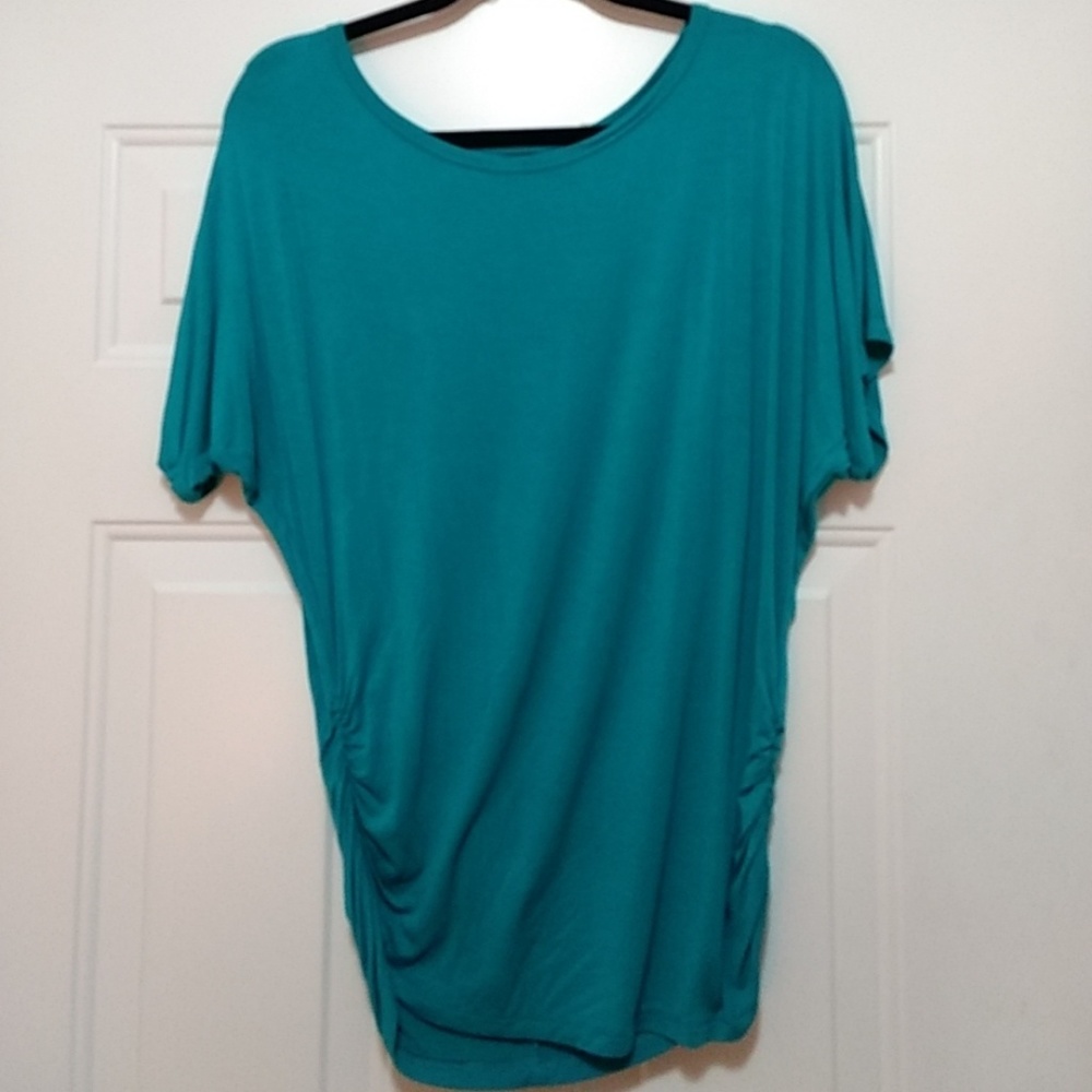 Teal short sleeve top